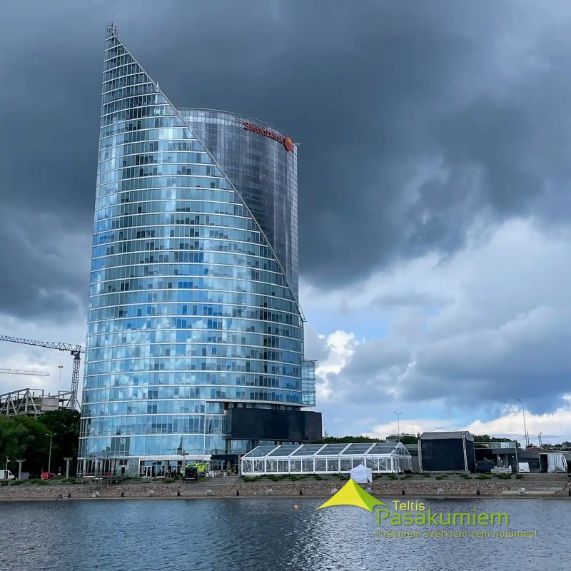 Angārs caurspīdīgs 15m plats