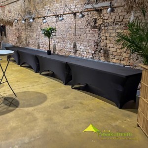 Elastīgais galdauts garenajam galdam